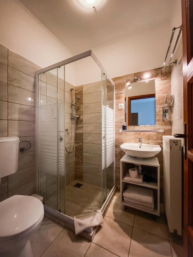 Anna Panzio Hotel Dunavarsany Luaran gambar
