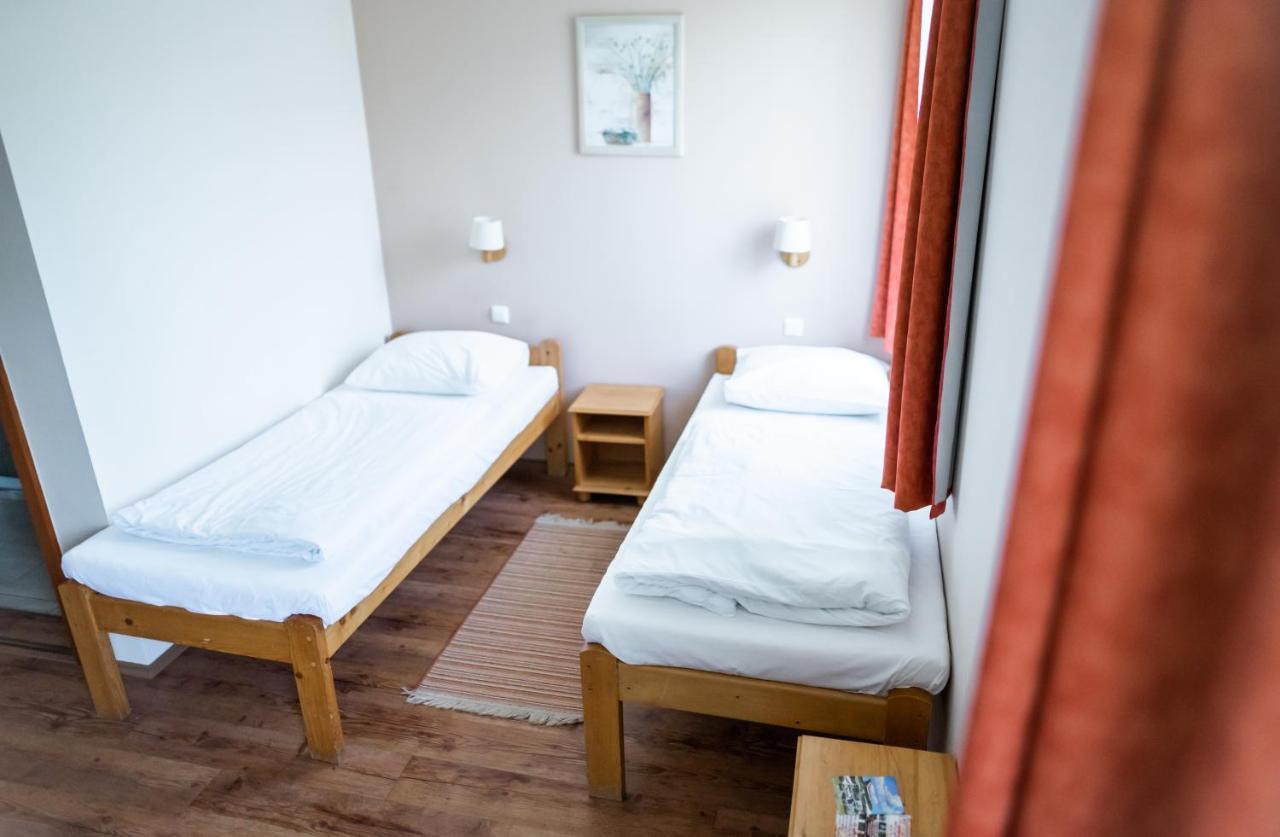 Anna Panzio Hotel Dunavarsany Luaran gambar