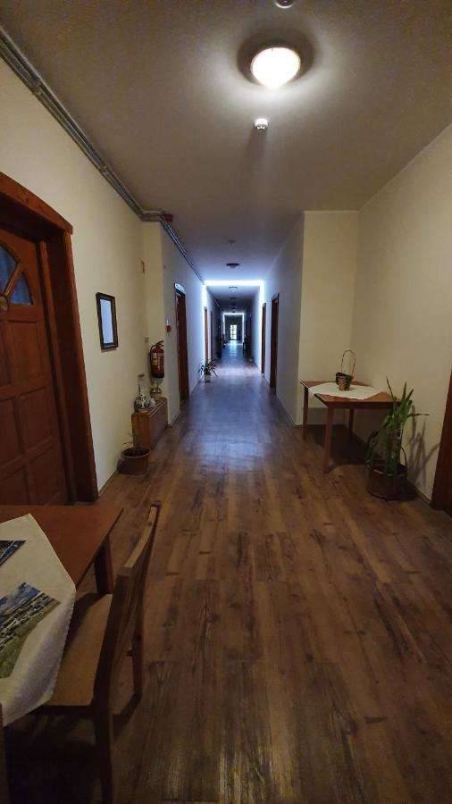 Anna Panzio Hotel Dunavarsany Luaran gambar