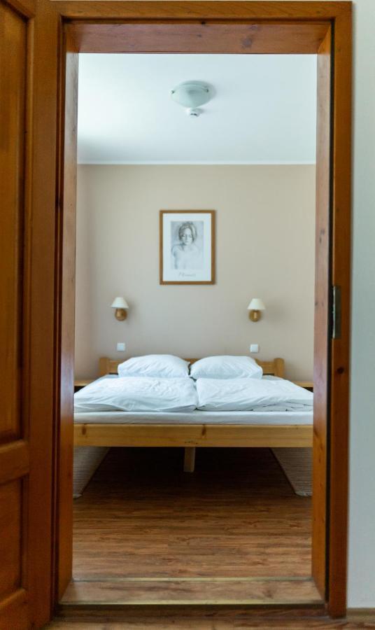 Anna Panzio Hotel Dunavarsany Luaran gambar