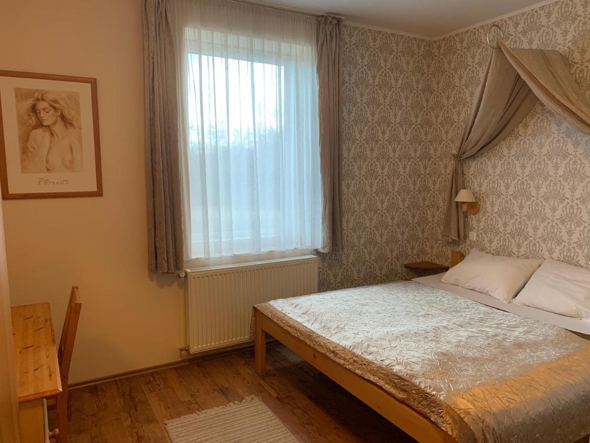 Anna Panzio Hotel Dunavarsany Luaran gambar